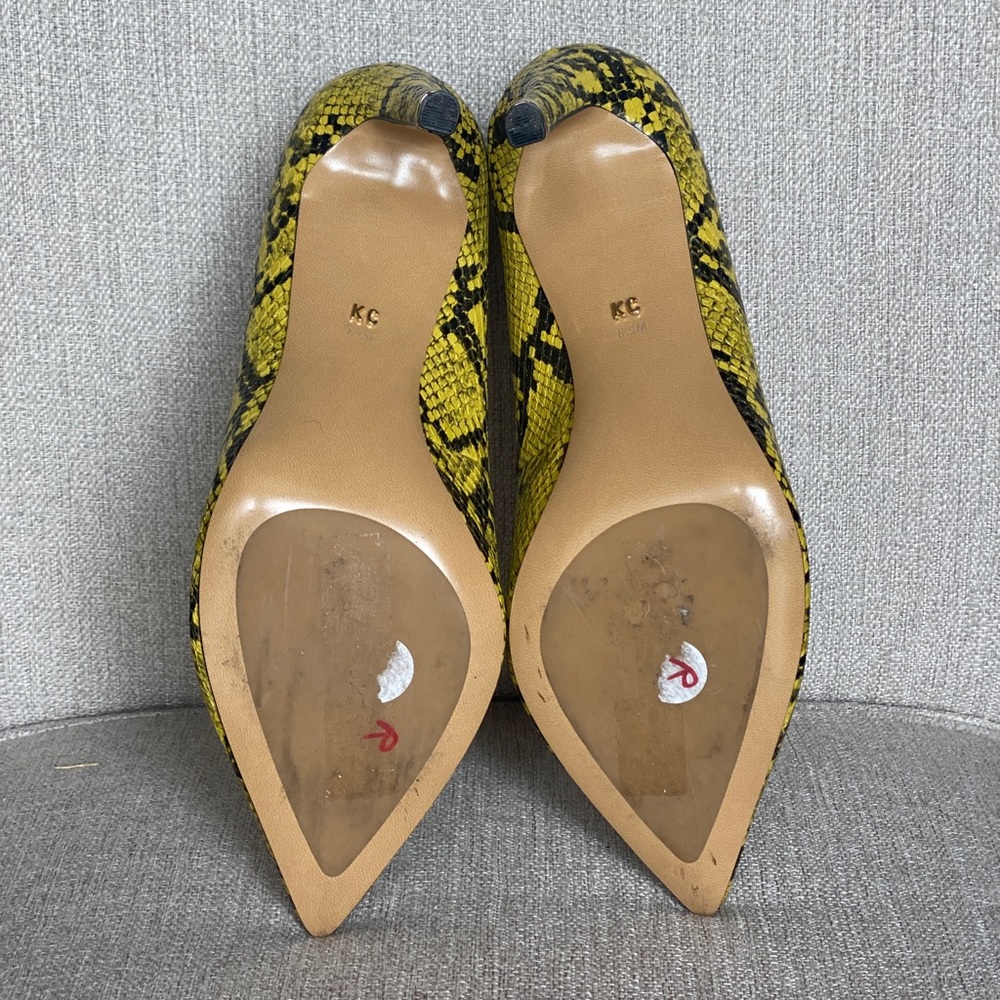 KENNETH COLE Riley Pumps - Size 8 1/2 - Picture 7 of 7
